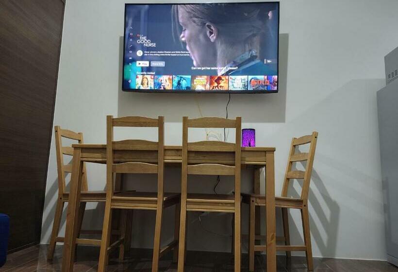 Heart Of Makati, Fully Furnished Condo, Cbd Central Location