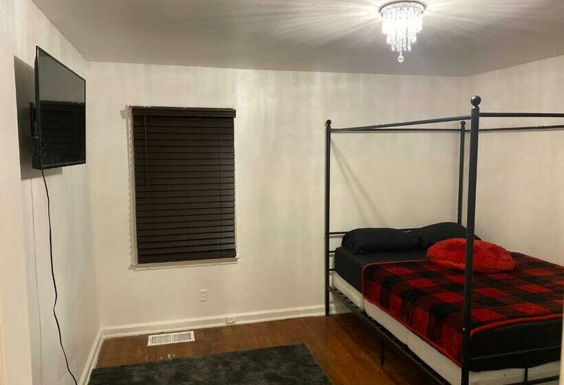 پانسیون The Greenroof Ranch Room3 Free Parking