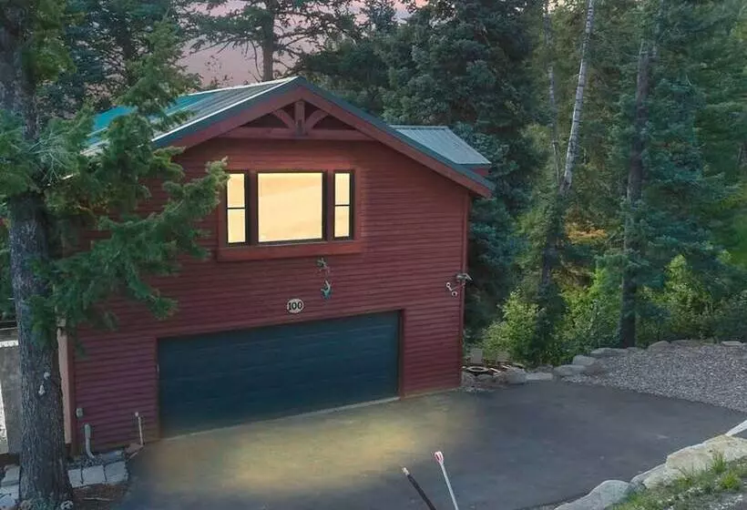 Mountain Cabin, Close To Slopes, 4br And 3ba, Hottub