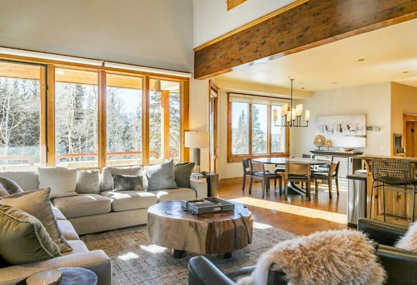 Telemark A By Avantstay Ski In Ski Out At The Heart Of Mountain Village W Hot Tub