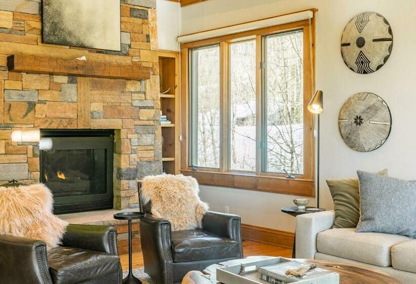 Telemark A By Avantstay Ski In Ski Out At The Heart Of Mountain Village W Hot Tub