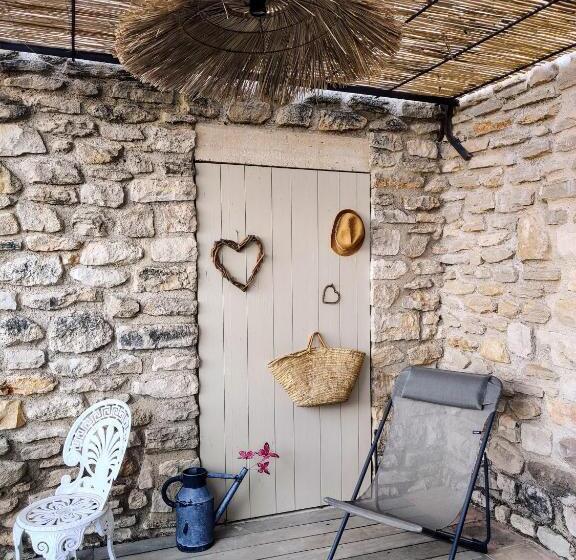 ベッドアンドブレックファースト Chambre D Hôtes Et Puis Voilà!