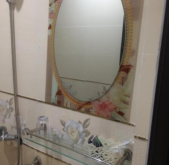 تختخواب و صبحانه Ht Homestay Cat Ba