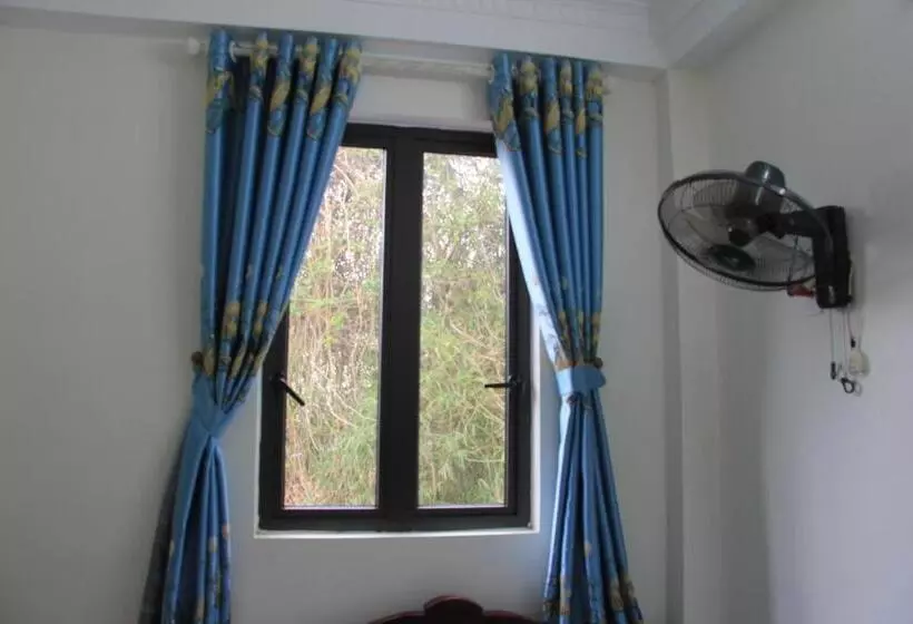 تختخواب و صبحانه Ht Homestay Cat Ba