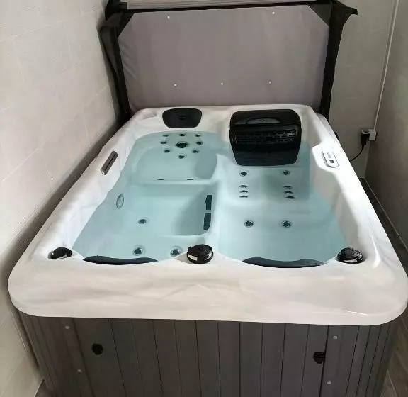 ベッドアンドブレックファースト La Grimodière Chambre En Rez De Chaussée