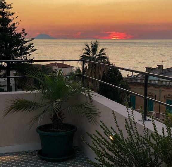 Bed and Breakfast Noone Tropea Guesthouse