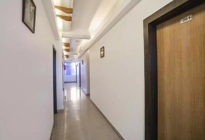 Fabhotel Vinayak Inn