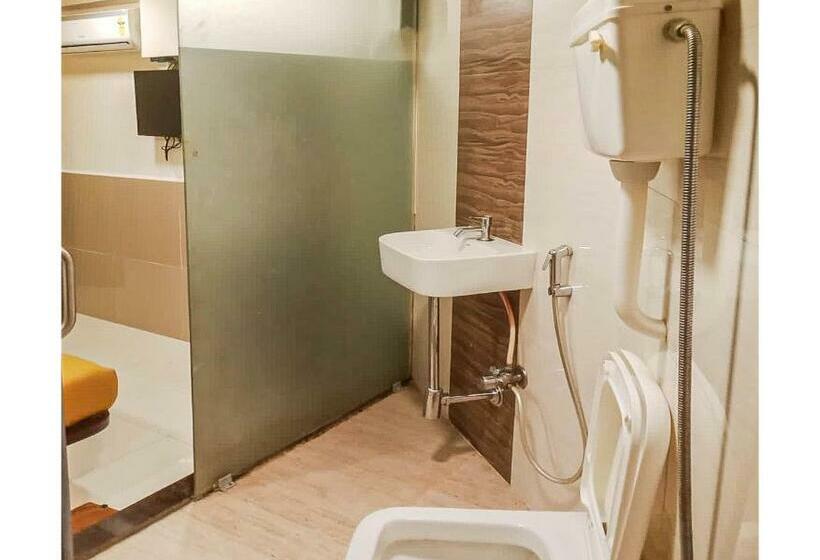 فندق Gurukripa Nx Lodging By Wb Inn