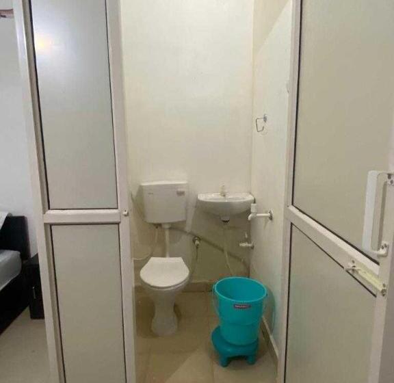 Hôtel Pop 92131  Zara