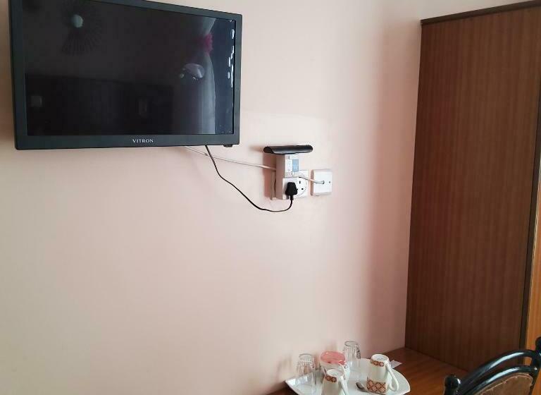 پانسیون Monrovia Guesthouse