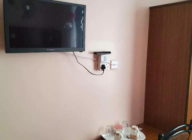 پانسیون Monrovia Guesthouse