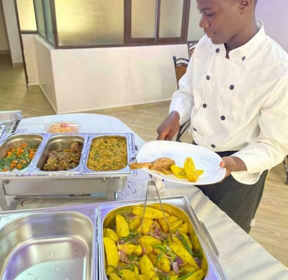 پانسیون Monrovia Guesthouse