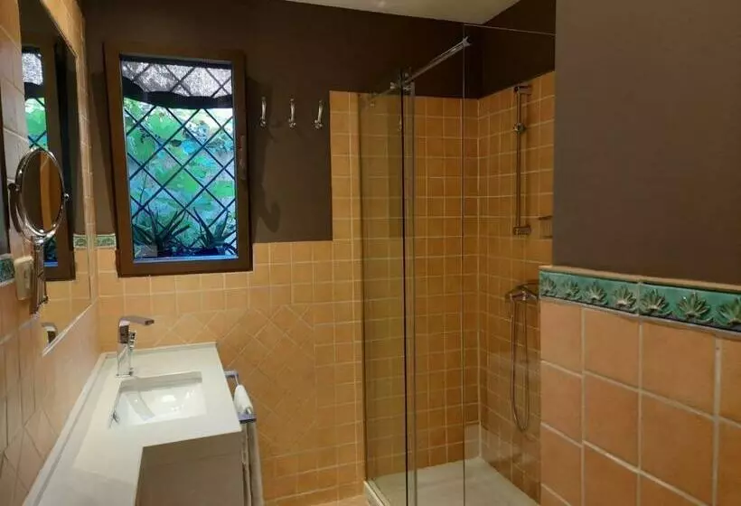 Acogedora Casa En Majadahonda