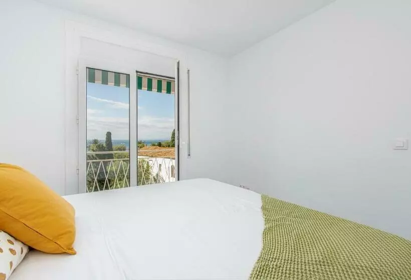 Apartamento Frente Al Mar Roses