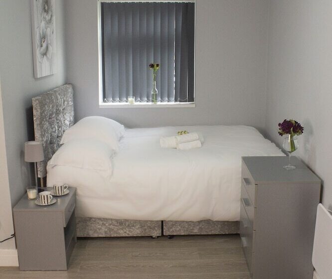 Charming Accommodation Close To Birmingham