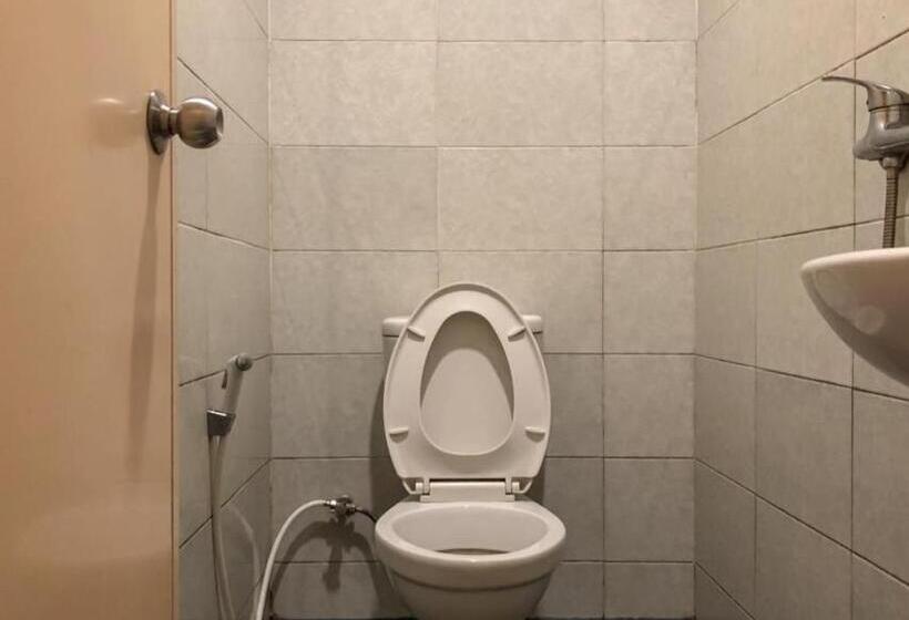 בית מלון כפרי D Mario Palopo