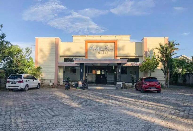 Hotelli D Mario Palopo