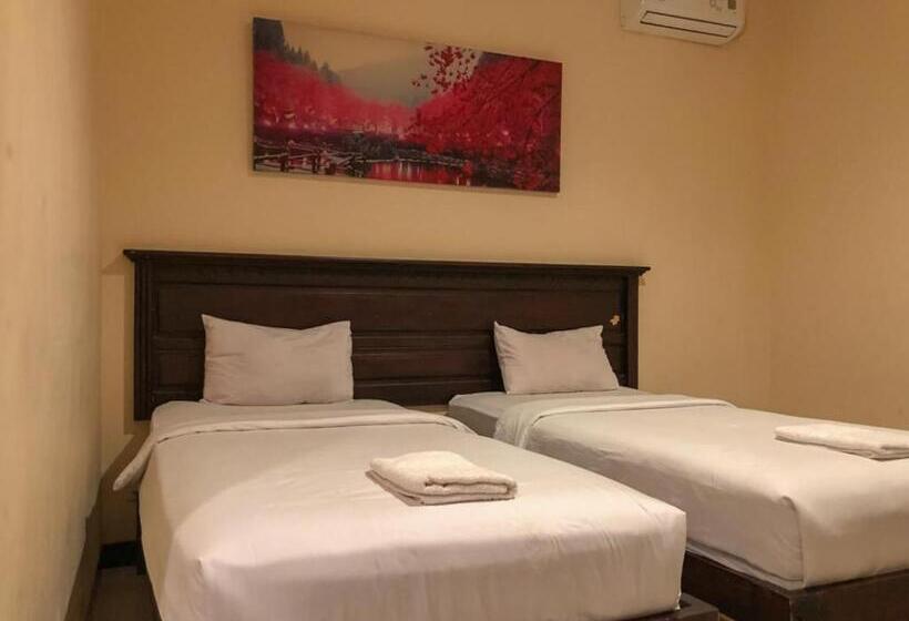 בית מלון כפרי D Mario Palopo