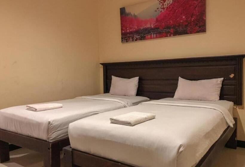 בית מלון כפרי D Mario Palopo