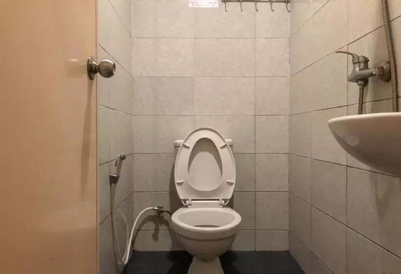 Hotelli D Mario Palopo