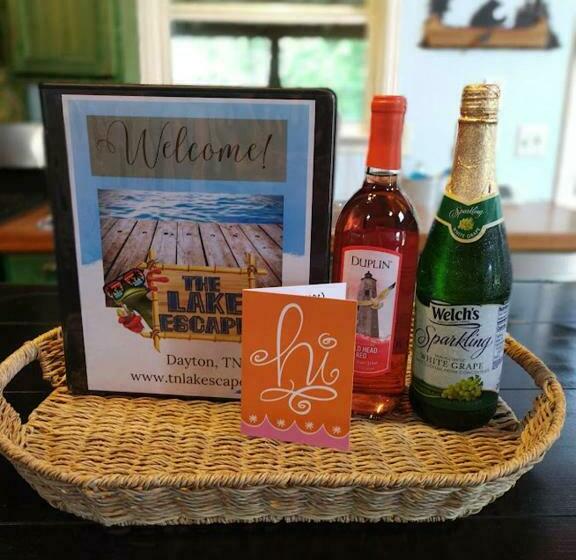 Lakefront Home At Lake Chickamauga! Walk To The Marina!