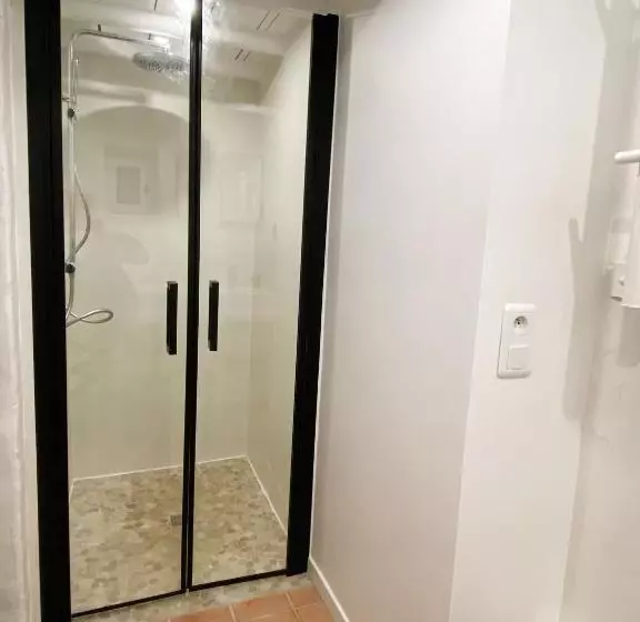 Majatalo Maison 1643