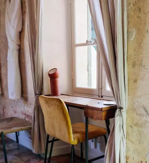 Majatalo Maison 1643