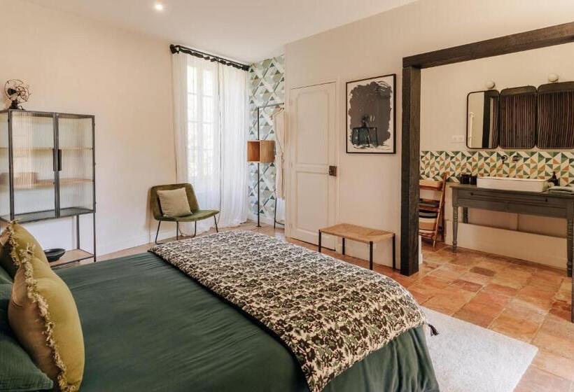 Пансион Maison 1643