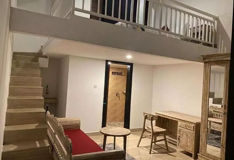 Majatalo Odadi Guesthouse