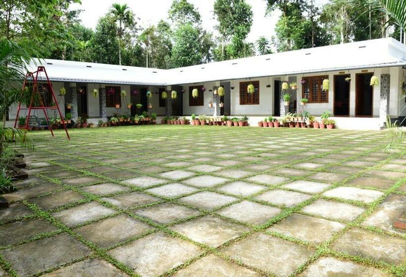 Pension Pauls Retreat Wayanad
