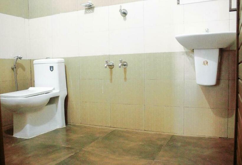 Pension Pauls Retreat Wayanad