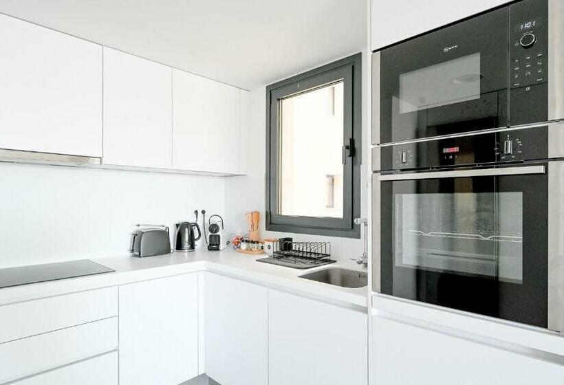 Seashell Infinity Luxury Apartment