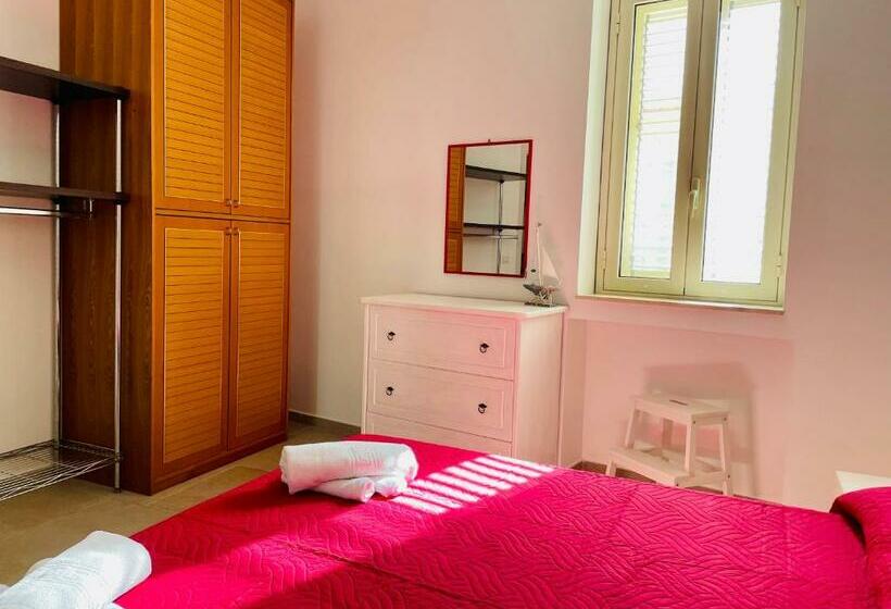 A 2 Passi Dal Mare Torre Faro La Punta Seahouse