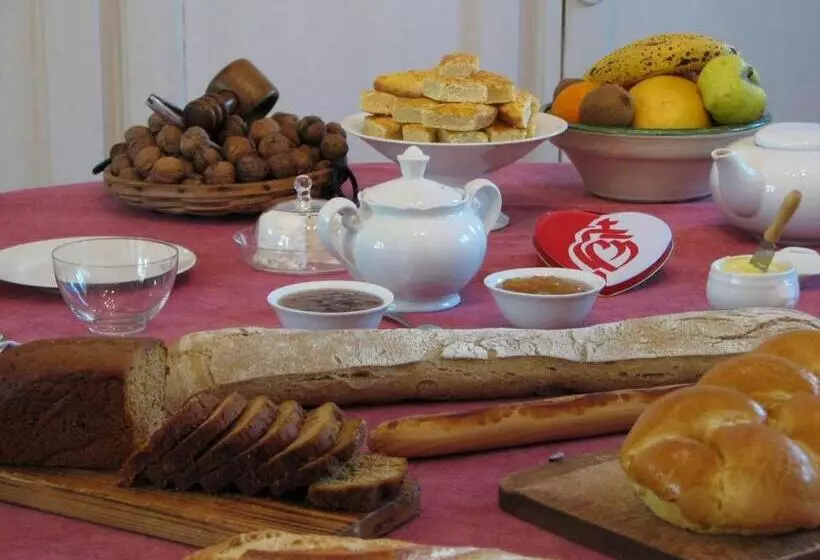 Aamiaismajoitus (B&B) Le Petit Massigny