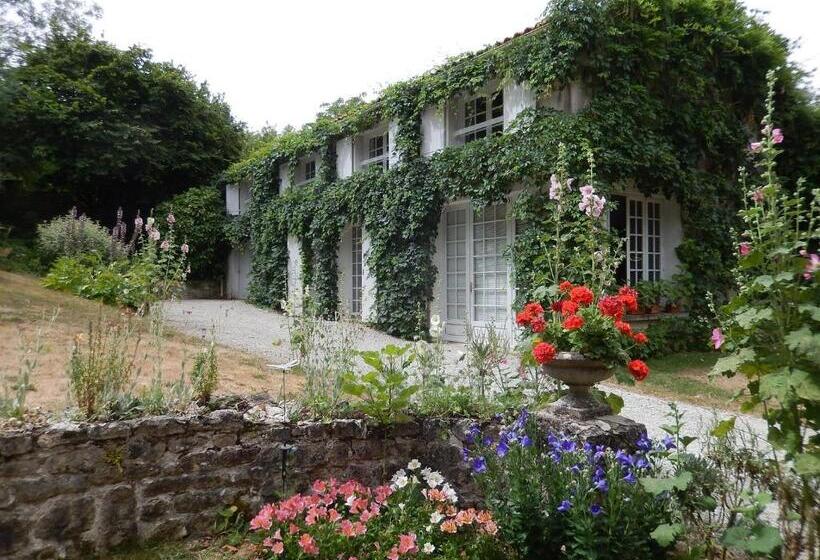 민박 Le Petit Massigny