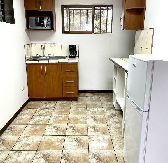 Hermoso Apartamento En La Capital De Costa Rica