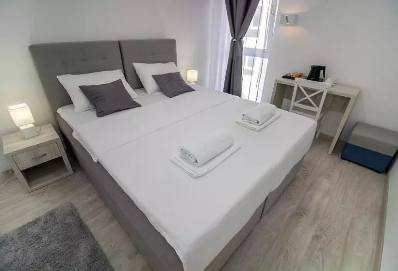 هتل Villa Sonata