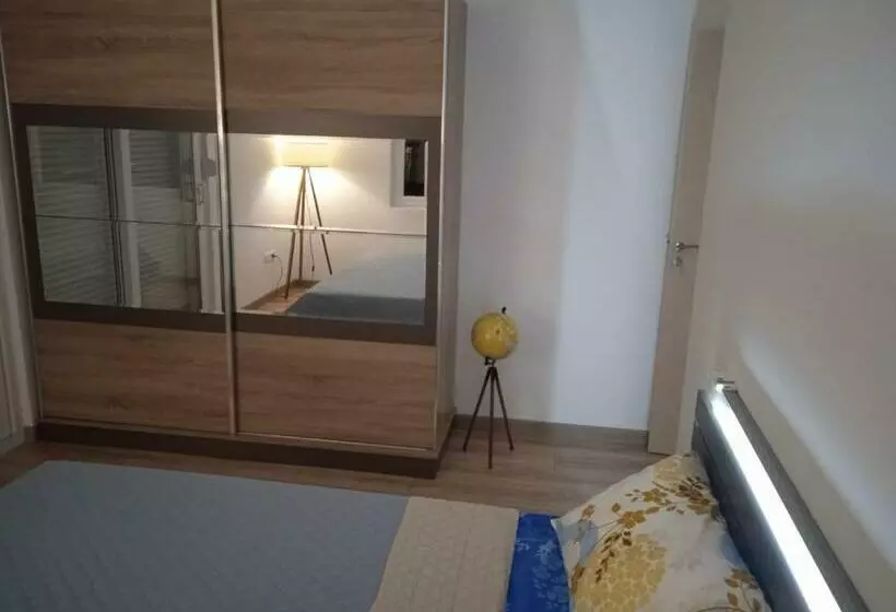 Linda Apartment