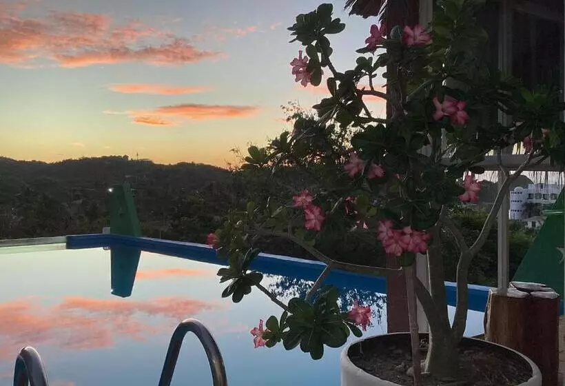 Namasté Zipolite Suites