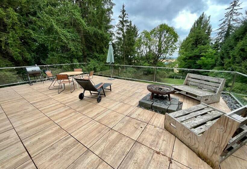 Zauberhaftes Waldhaus