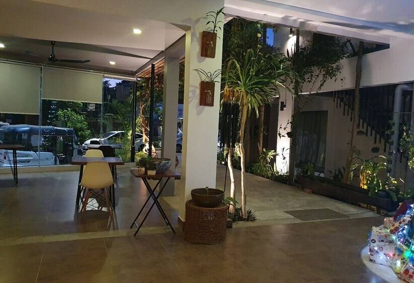 تختخواب و صبحانه Siem Reap Tevi Residence