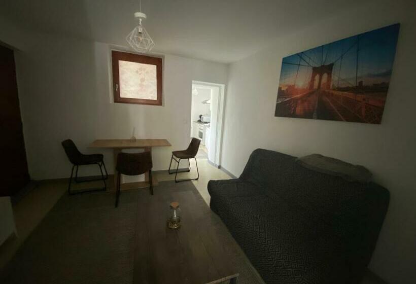 Emilappart En Plein Centre