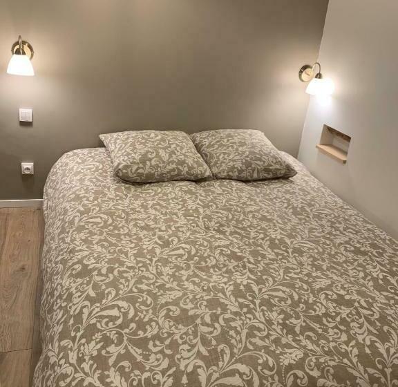 Gîte Du Clocher Dans Ancienne Maison Du Vignoble