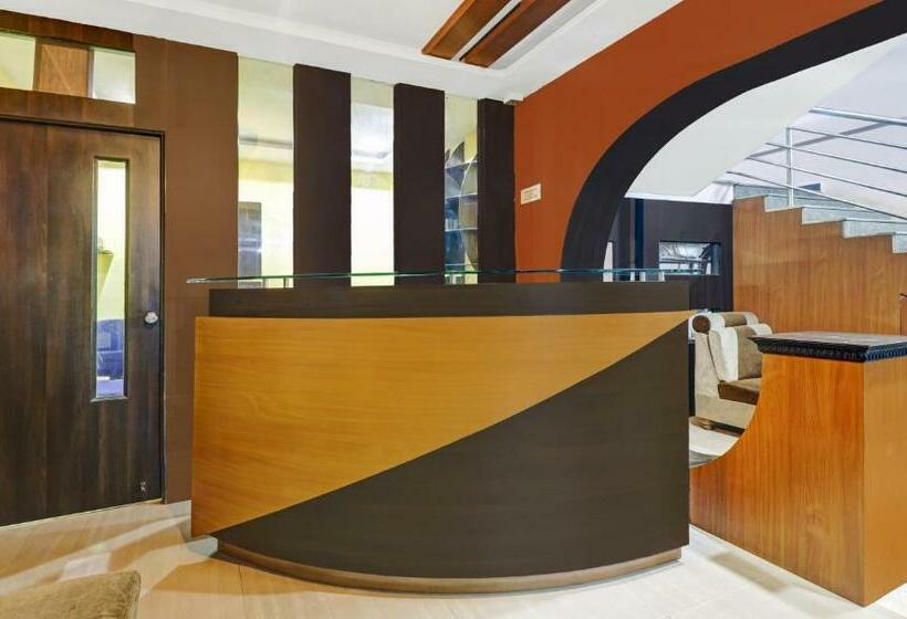 فندق Itsy By Treebo   Aravind Premiere Kushalnagar