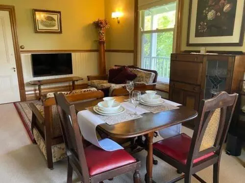 ホテル Lottie’s Bed & Breakfast At Fielderberry Farm