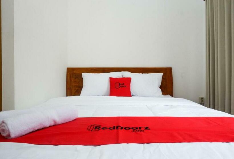 Hotel Reddoorz Syariah Near Exit Tol Krapyak Semarang