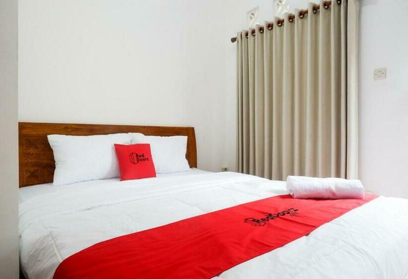 Hotel Reddoorz Syariah Near Exit Tol Krapyak Semarang