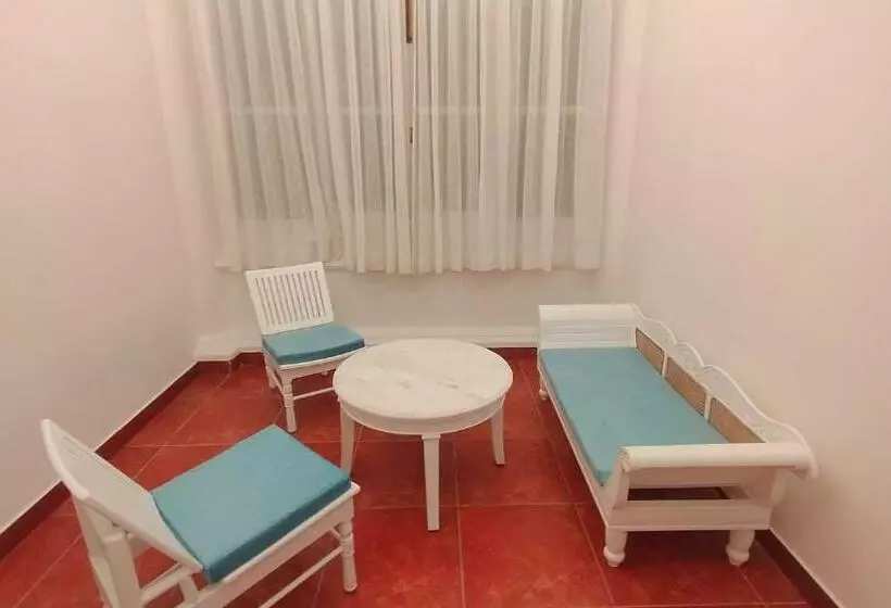 هتل Villa Cavi
