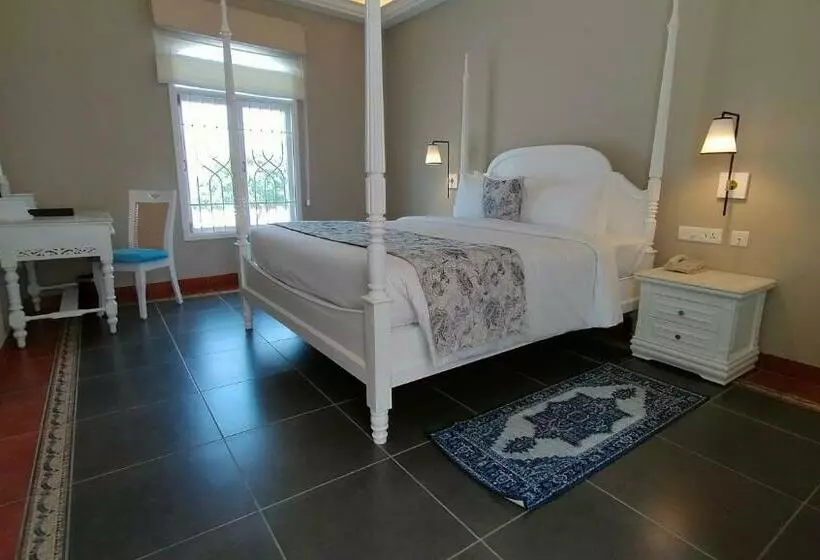 هتل Villa Cavi