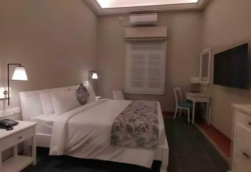 هتل Villa Cavi